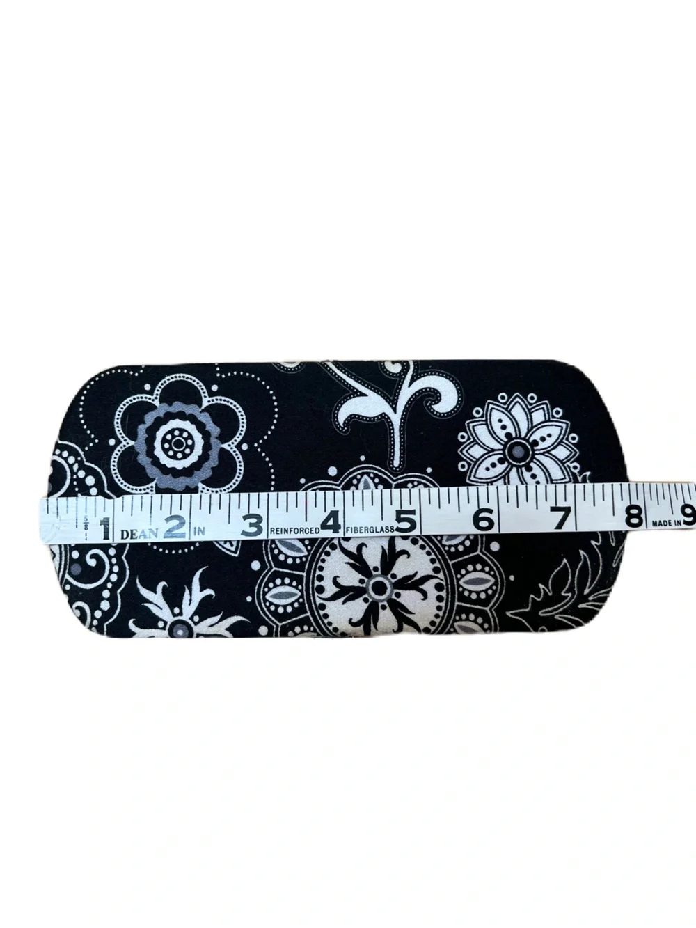 Thirty-One hinged hard-case wallet with Floral Pattern